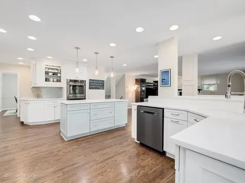 21W768 Mccarron Road Glen Ellyn IL 60137
