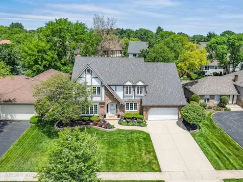 21W768 Mccarron Road Glen Ellyn IL 60137