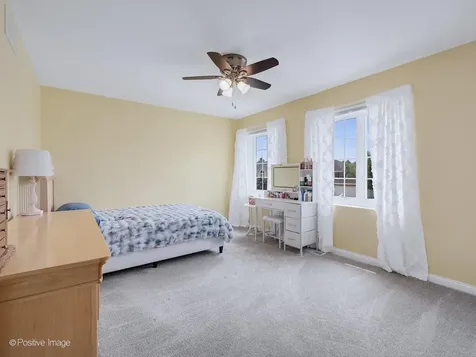 21W768 Mccarron Road Glen Ellyn IL 60137