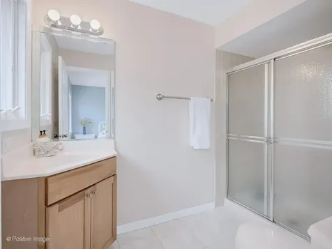 21W768 Mccarron Road Glen Ellyn IL 60137