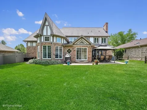 21W768 Mccarron Road Glen Ellyn IL 60137