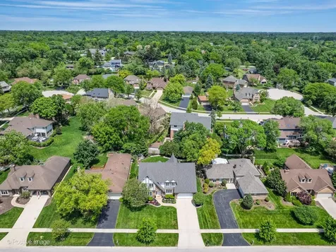 21W768 Mccarron Road Glen Ellyn IL 60137