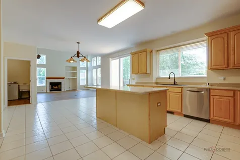 2224 Cathedral Court Gurnee IL 60031