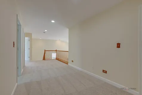 2224 Cathedral Court Gurnee IL 60031