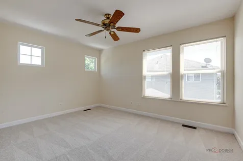 2224 Cathedral Court Gurnee IL 60031