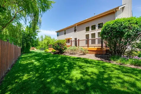 2224 Cathedral Court Gurnee IL 60031