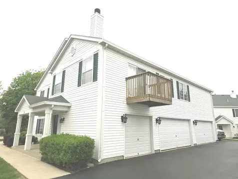 769 Hobart Drive South Elgin IL 60177