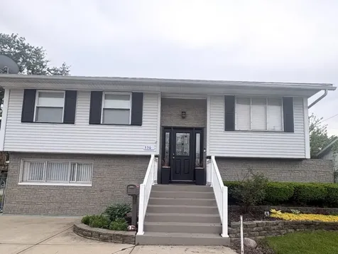 336 Hemlock Avenue Romeoville IL 60446