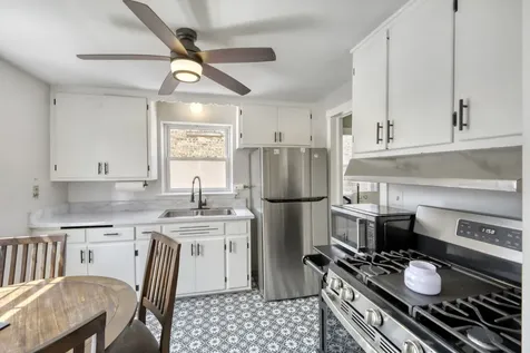 3504 West 107th Street Chicago IL 60655