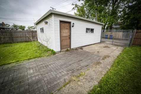 1427 South 21st Avenue Maywood IL 60153