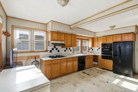 1427 South 21st Avenue Maywood IL 60153