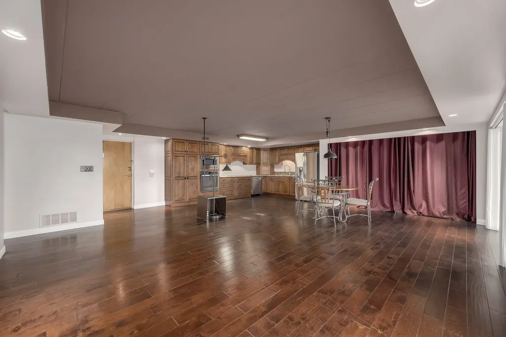 2900 Maple Avenue Downers Grove IL 60515