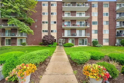 2900 Maple Avenue Downers Grove IL 60515