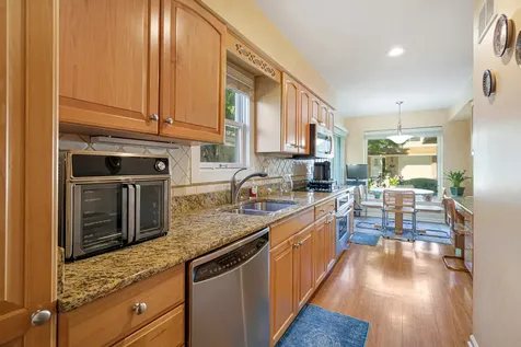 223 Pin Oak Drive Wilmette IL 60091