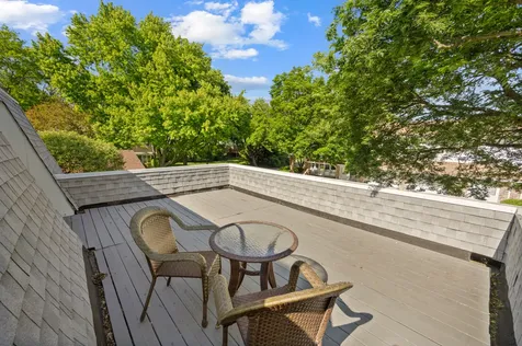 223 Pin Oak Drive Wilmette IL 60091