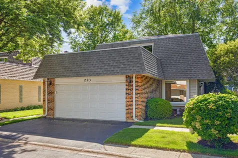 223 Pin Oak Drive Wilmette IL 60091