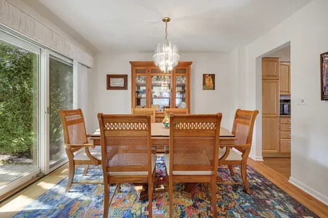223 Pin Oak Drive Wilmette IL 60091