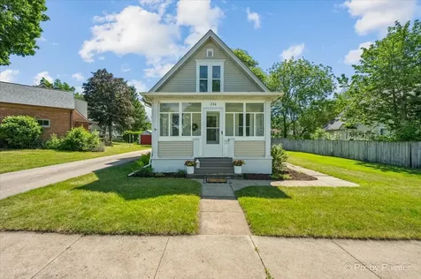 236 Short Street East Dundee IL 60118