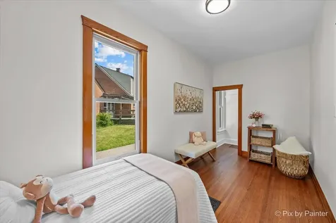 236 Short Street East Dundee IL 60118
