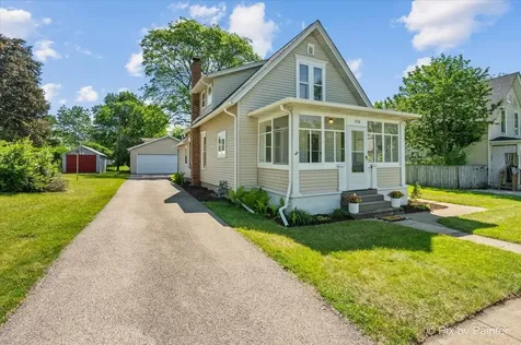 236 Short Street East Dundee IL 60118