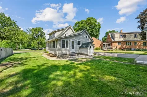 236 Short Street East Dundee IL 60118