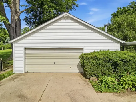 411 South Mckendrie Street Mount Morris IL 61054