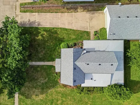 411 South Mckendrie Street Mount Morris IL 61054