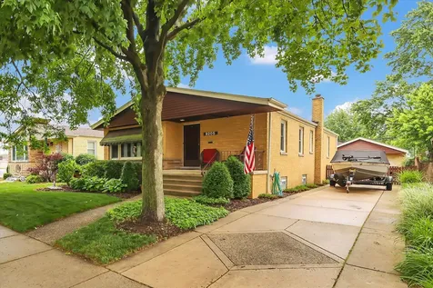 9205 Millard Avenue Evergreen Park IL 60805