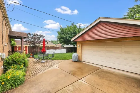 9205 Millard Avenue Evergreen Park IL 60805