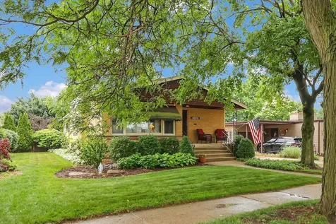 9205 Millard Avenue Evergreen Park IL 60805