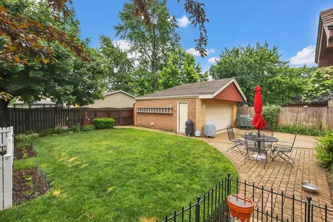 9205 Millard Avenue Evergreen Park IL 60805