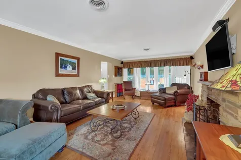 9205 Millard Avenue Evergreen Park IL 60805