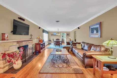 9205 Millard Avenue Evergreen Park IL 60805