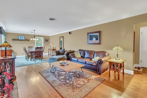 9205 Millard Avenue Evergreen Park IL 60805