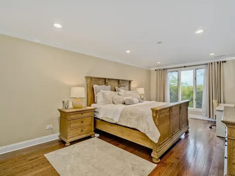 7201 North Lincoln Avenue Lincolnwood IL 60712