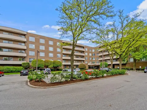 7201 North Lincoln Avenue Lincolnwood IL 60712