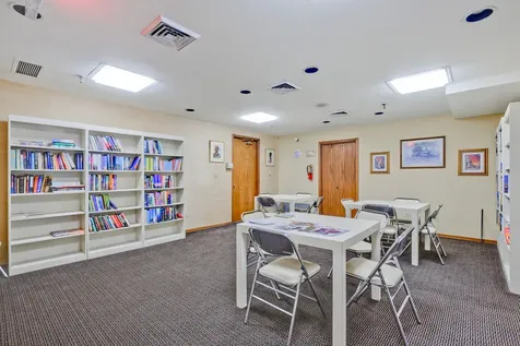 7201 North Lincoln Avenue Lincolnwood IL 60712