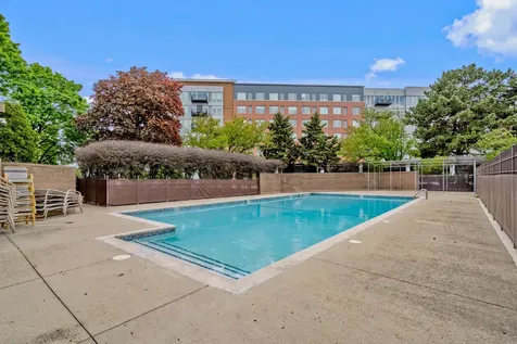 7201 North Lincoln Avenue Lincolnwood IL 60712