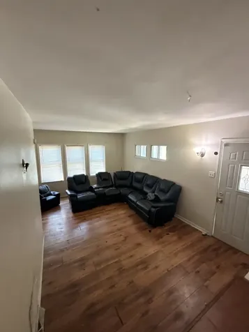 13921 South Atlantic Avenue Riverdale IL 60827