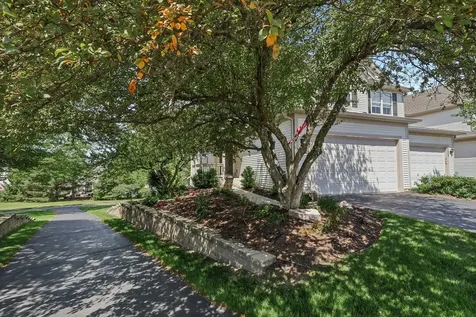 257 Grand Ridge Road St. Charles IL 60175