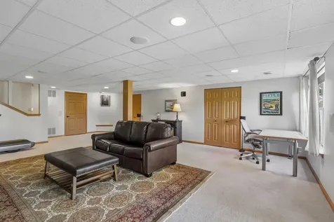 257 Grand Ridge Road St. Charles IL 60175
