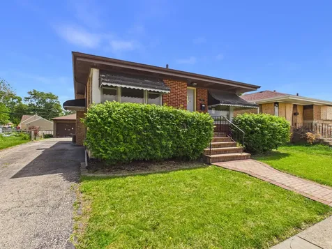 51 51ST Avenue Bellwood IL 60104