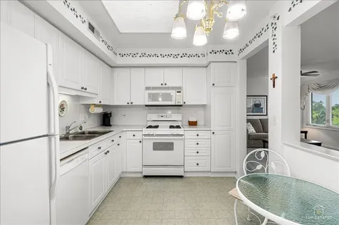 740 Creekside Drive Mount Prospect IL 60056