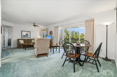 740 Creekside Drive Mount Prospect IL 60056