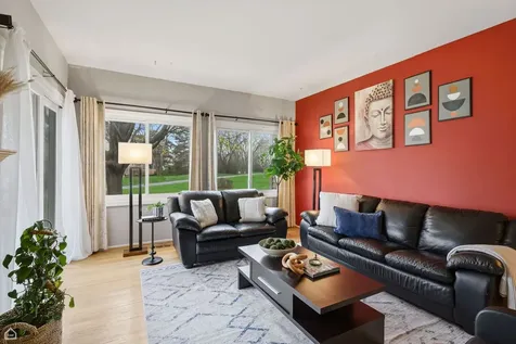 101 Windwood Court Buffalo Grove IL 60089