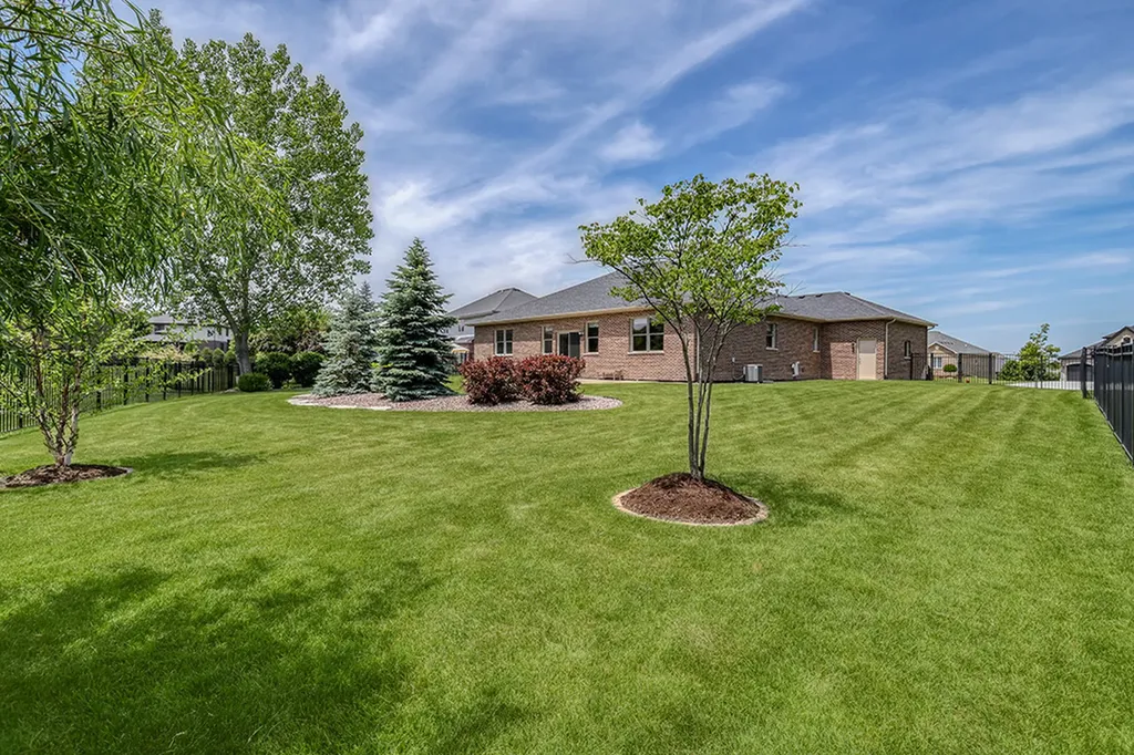 12427 Pemrose Court Mokena IL 60448