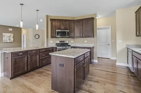 12427 Pemrose Court Mokena IL 60448