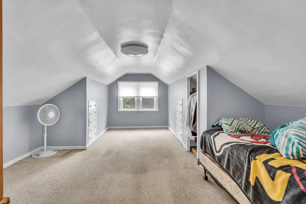 4526 North Mobile Avenue Chicago IL 60630