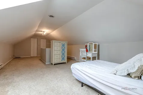 1800 Darnell Street Libertyville IL 60048