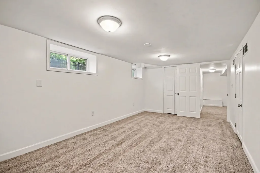 312 North Locust Street Aurora IL 60506